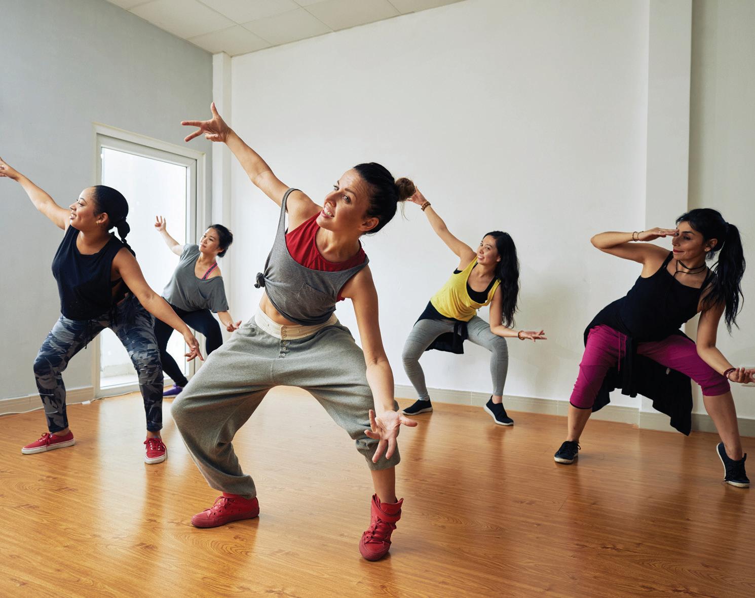 दिनभर रहती है थकान तो ये डांस एक्सरसाईज़ आपको बनाएगी उर्जावान